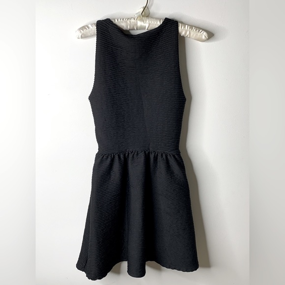 Little Black Dress, Crepe Topshop Petite Size 2 Dress, Prom, Wedding guest - Picture 2 of 5
